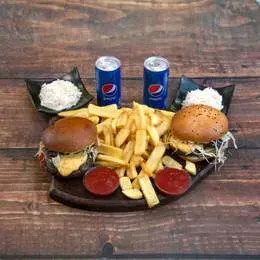 Zestaw Chilli-Guacamole Smash Burger + Frytki + Sałatka Colesław i Napój