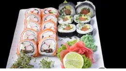 MINI SAKE SET 16szt+16szt