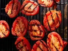 Grillowany pomidor
