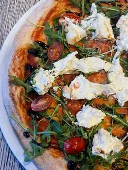 Pizza Crudo