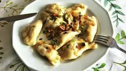 Pierogi z kapustą i grzybami