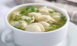 Zupa z pielmieni