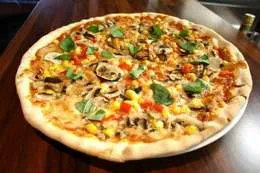 Pizza wegetariańska po gruzińsku