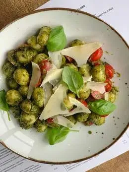 Gnocchi pesto