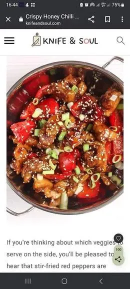 Pad thai noodle