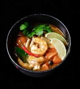 Sup Tom Thai