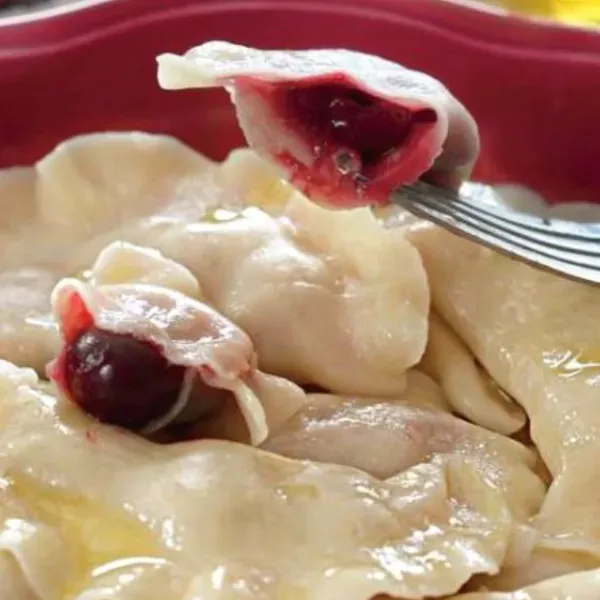 Wiśniowe pierogi