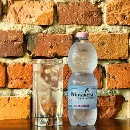 Woda mineralna 0,5l