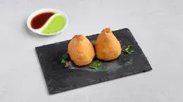 SAMOSA VEGETARIAN/CHICKEN (2szt.)