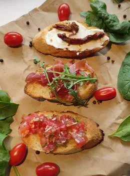 Bruschetta w trzech odsłonach