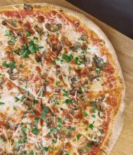 Pizza Funghi