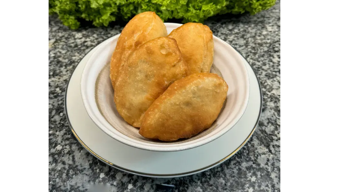 Smażone pierożki z kapustą 1szt