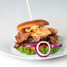 Nowosć . MEAT LOVERS BURGER