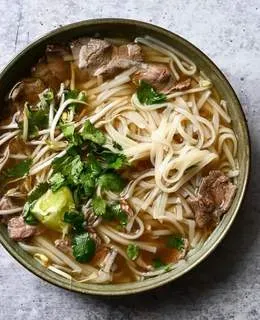 Zupa Pho z Wołowiną