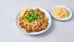 Pad thai z krewetkami i tofu