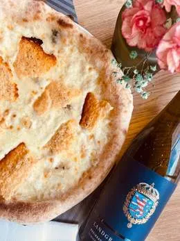 Pizza Cinque Formaggi