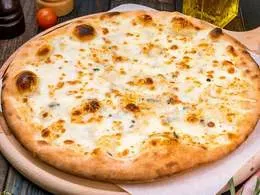 8. Quattro formaggi