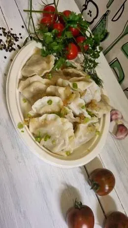 Pierogi z mięsem 9 szt