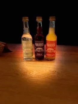 Fonte: cola, mandarino, gazzosa
