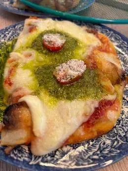Focaccia pesto carciofi