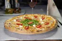Pizza Pescatore