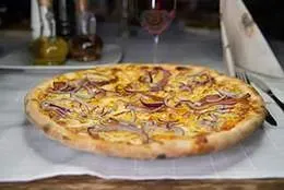 Pizza Uovo