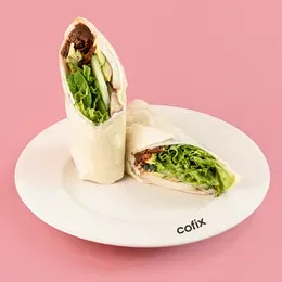 Wrap z tofu i suszonymi pomidorami