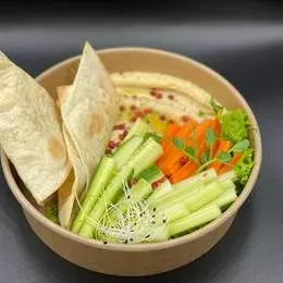 Hummus z warzywami crudite