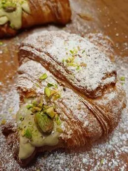 Brioche - Pistacja