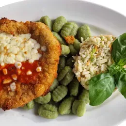 Kotlet parmigiana z gnocchi