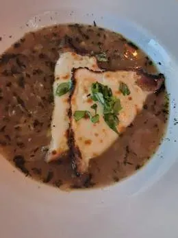 Zupa cebulowa