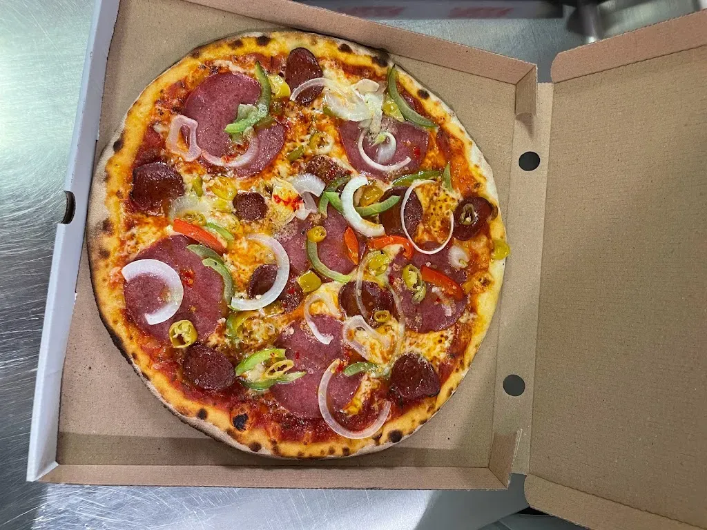 Madina Pizza