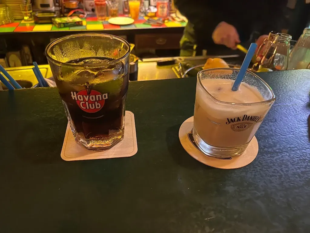 BARNEBY - Die Spielebar