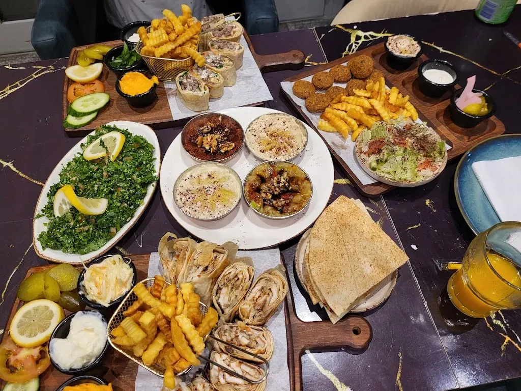 Grand Flavor Restaurant-مطعم غراند