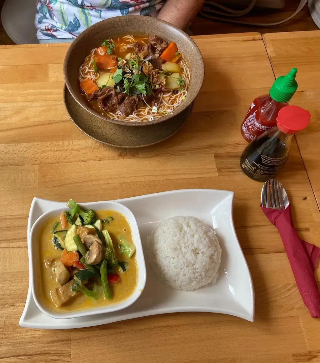 Pho Xua - Viet Streetfood