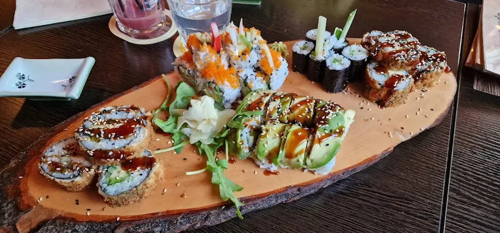 Asia Gourmet - by LH