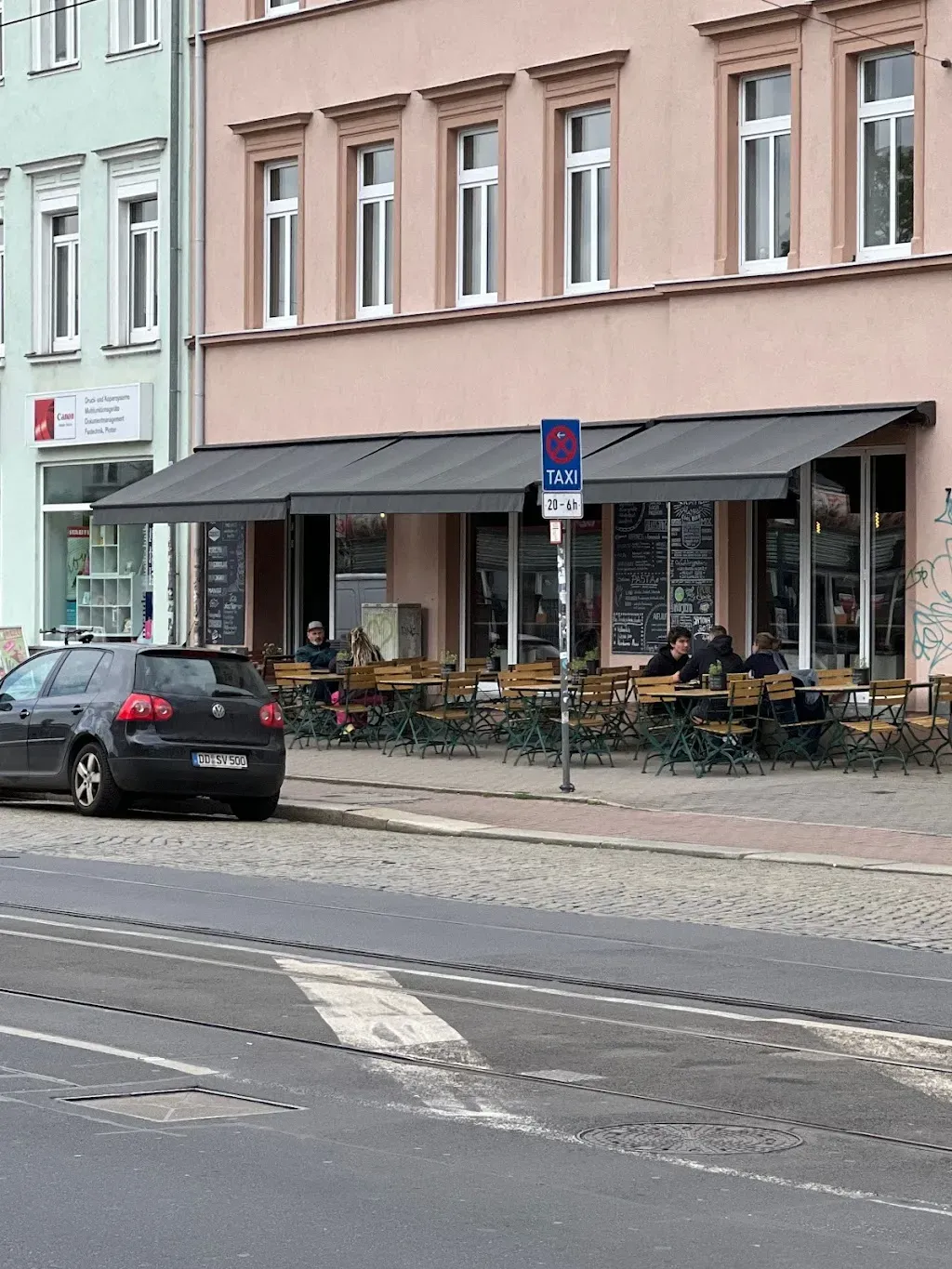 Arjun's Bistro Lieferservice