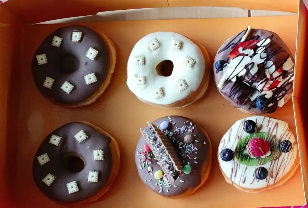 Delphin Donuts