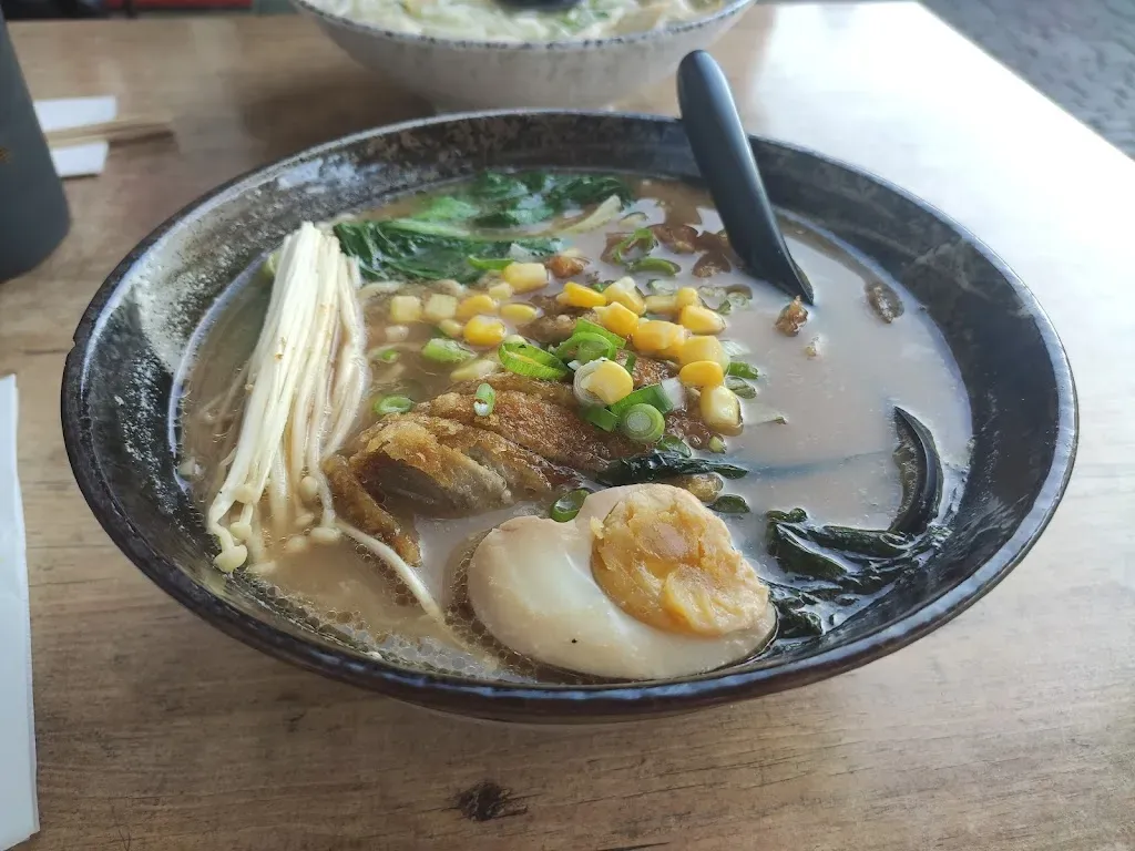 Hiroshi Sushi & Ramen