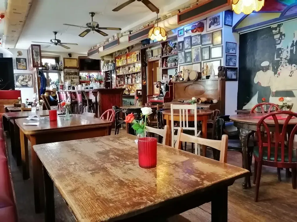 El Cubanito