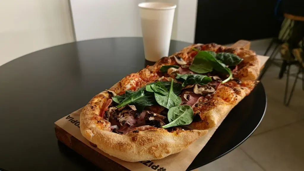 Pizzatopia Wrocławska 6