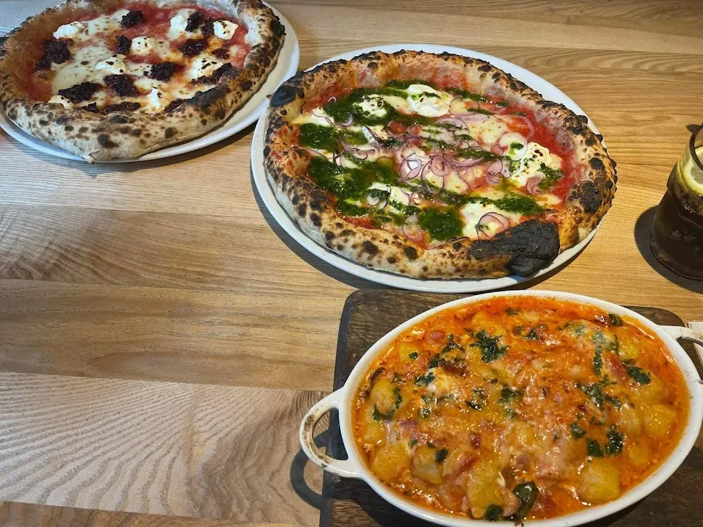 Pizzeria Frontiera - Pizza Napoletana & Modern Grill