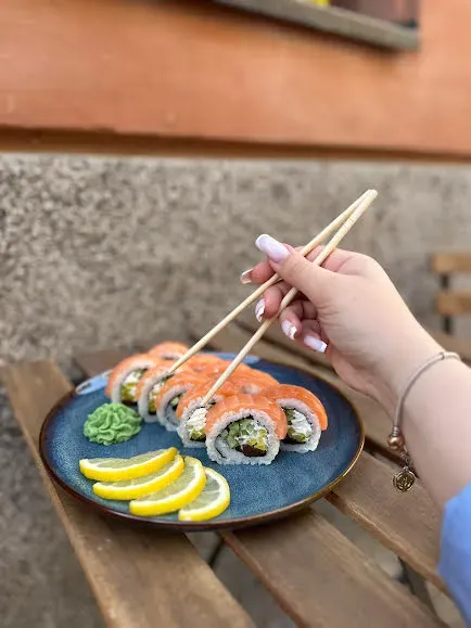Sushi:Sushi Cafe