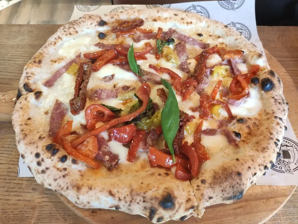 Donna Mamma Pizza Napoletana