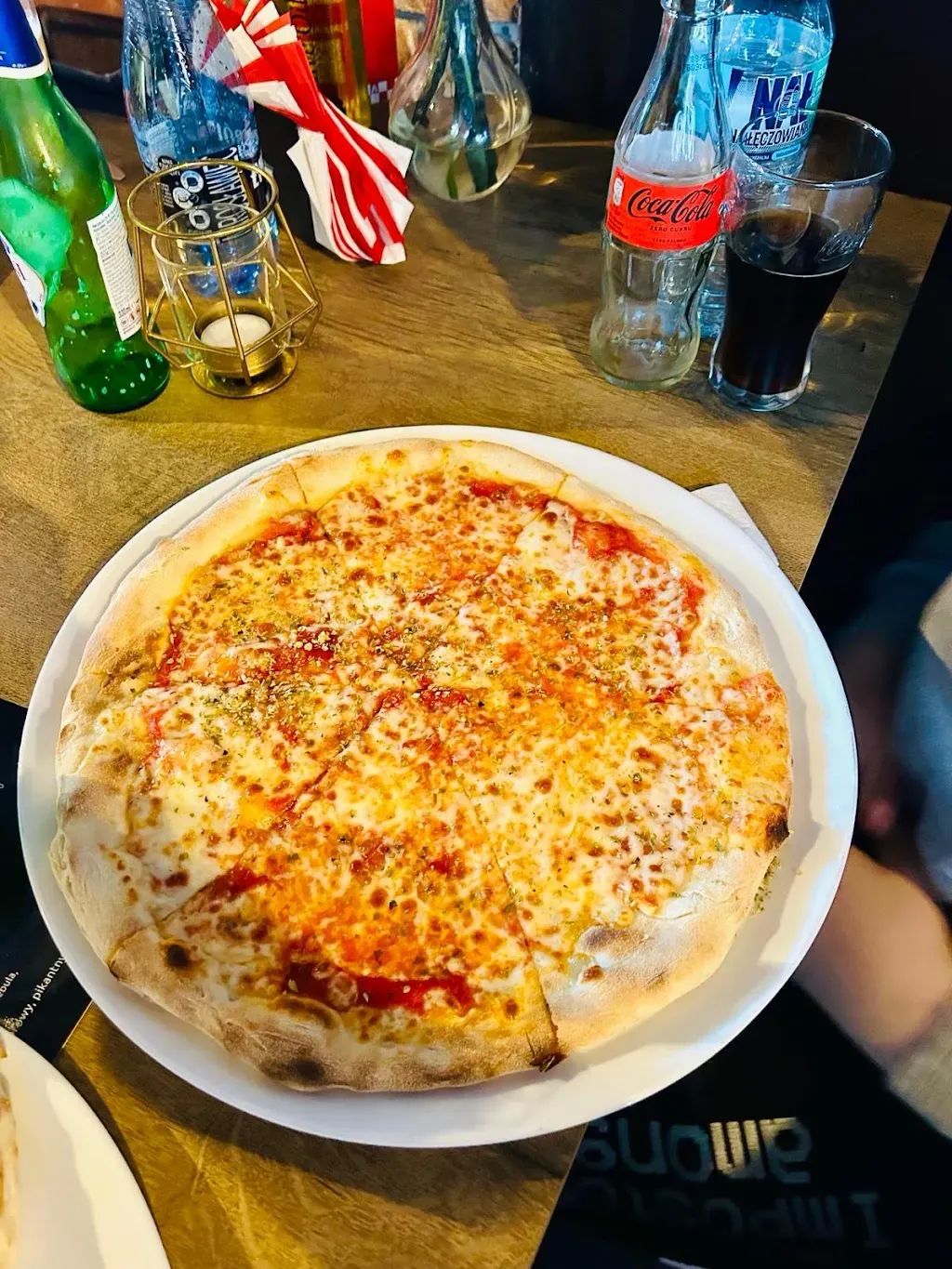 Pizzeria San Giovanni - pizza na telefon Rynek Poznań