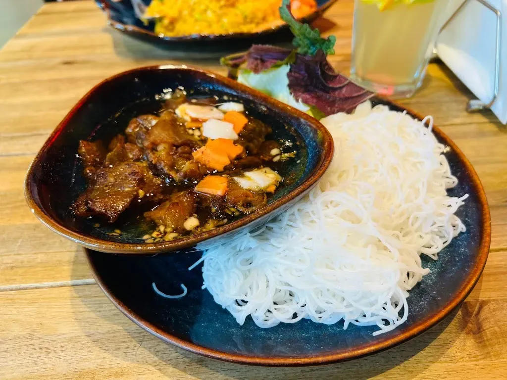Madame Pho