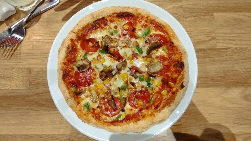 Pizza Hut Poznań City Center