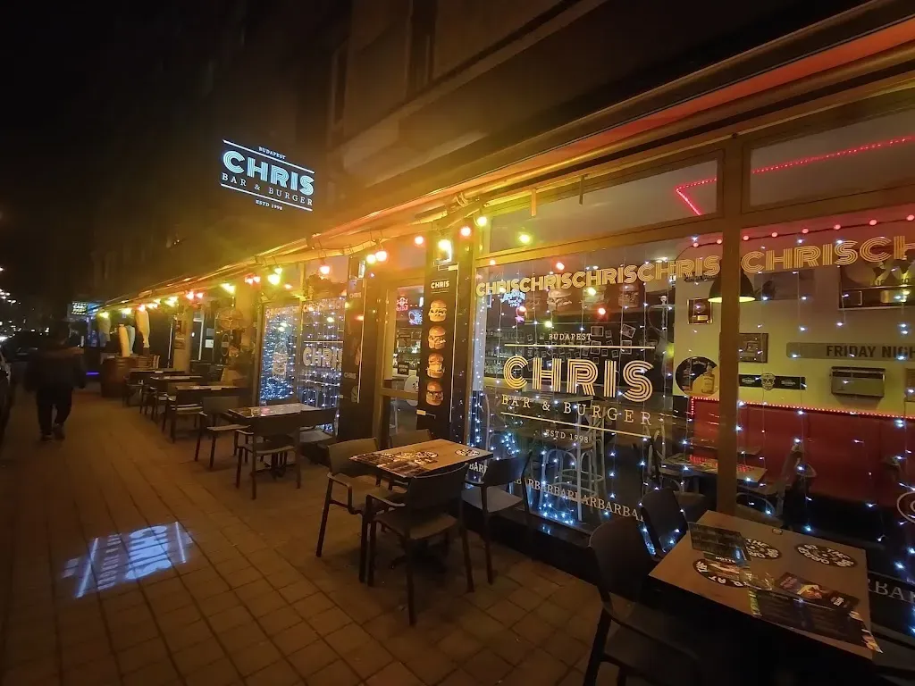 Chris Bar & Burger