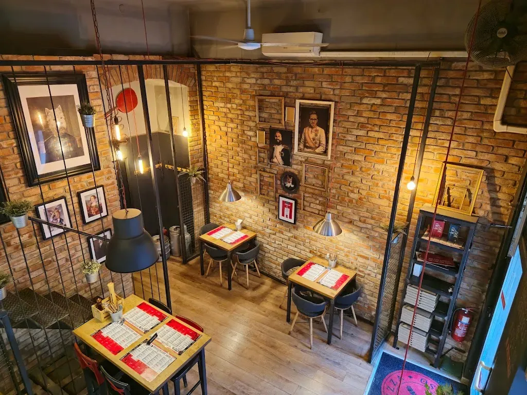 Pizza Dellarosso Budapest