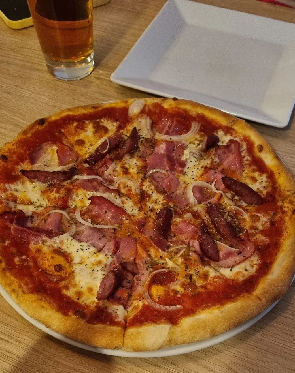 Pizzeria "Brocci"
